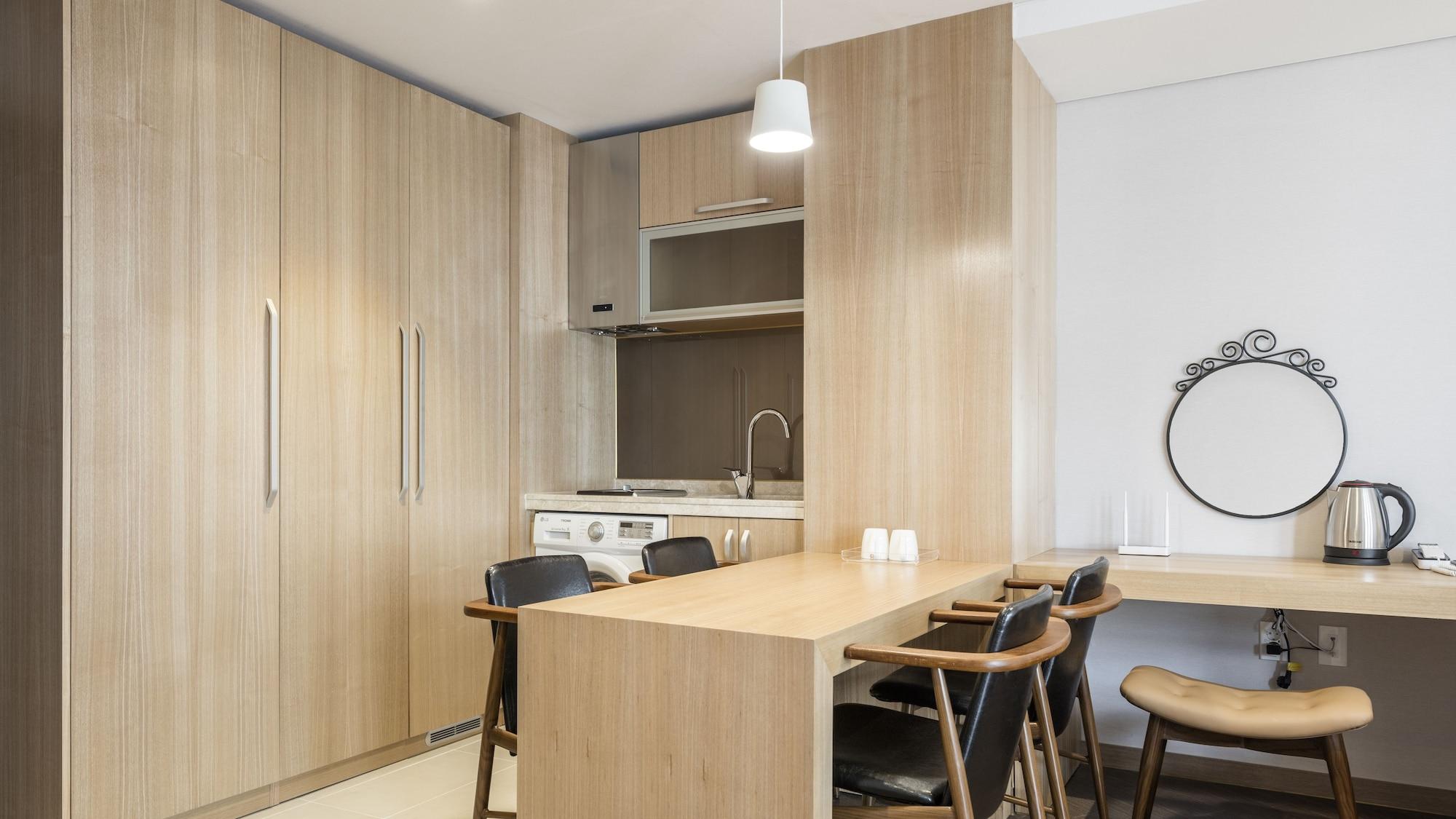 The First Stay Hotel Seoul Exteriör bild